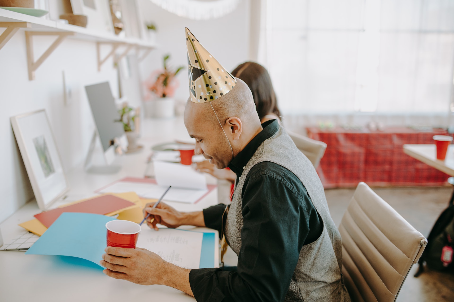 Starting a Small Business as a Party Planner? 6 Tips That Will Keep Clients Coming Back