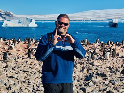How Darrell Seale Abu Dhabi Reflects a Commitment to Global Citizenship and Community Engagement